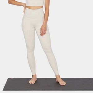 Manduka Essence Women's Leggings - Sand - high rise